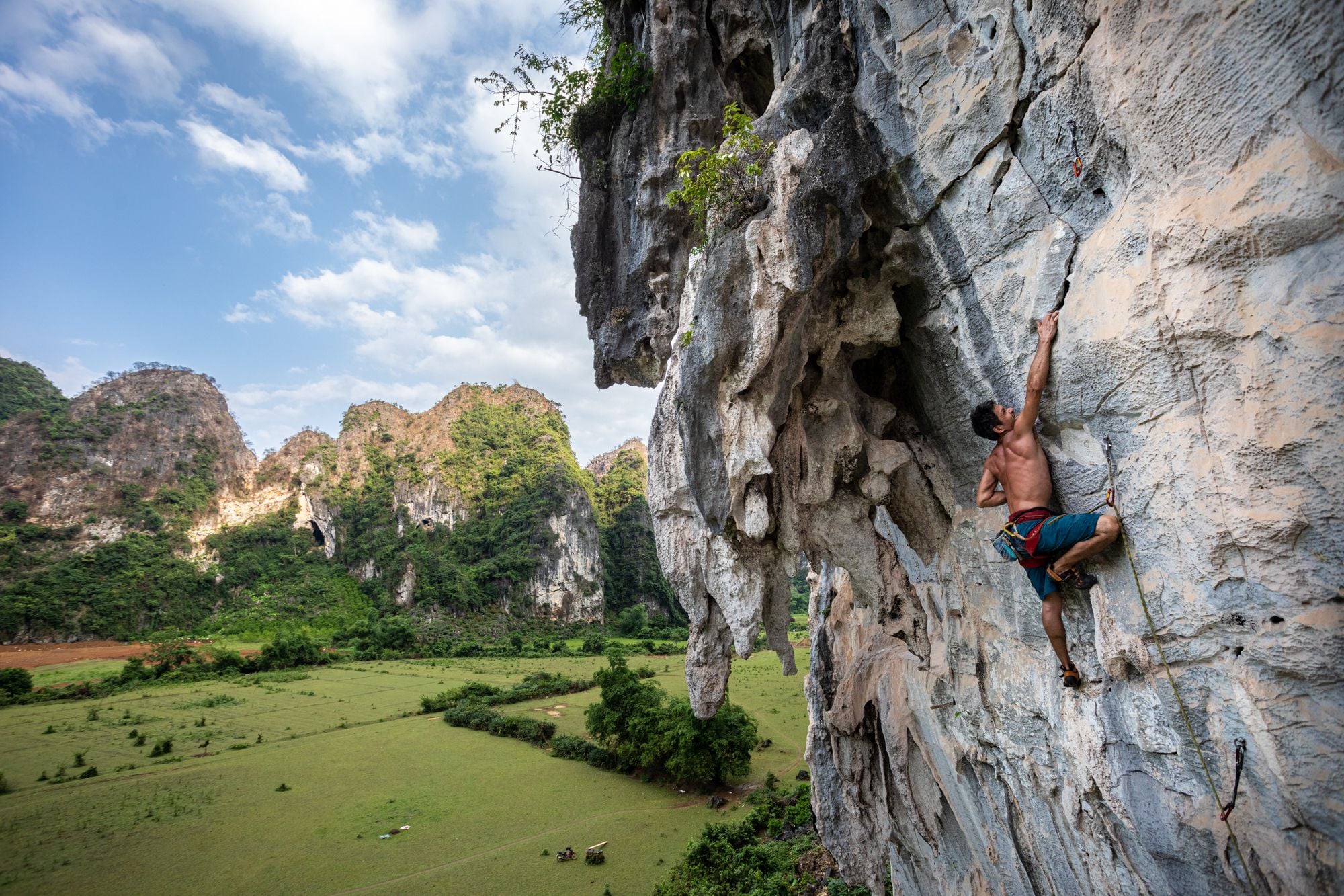 A climber from Hanoi climbing in Huu Lung, the best climbing area in Vietnam